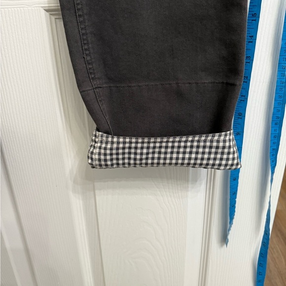 Columbia Women's Size 14 Straight Leg Jeans Gray Mid Rise Stretch Lined Cuffs - Picture 3 of 5